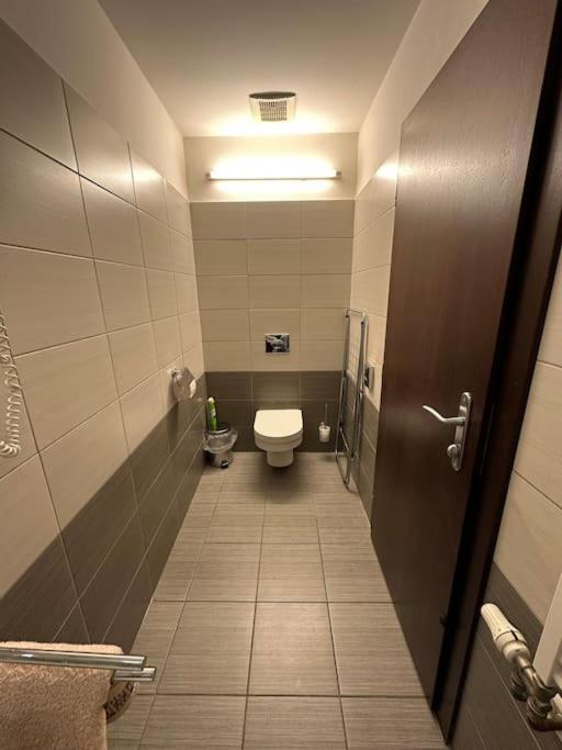 Apartman Priamo Na Hlavnej Ulici Košice Exteriér fotografie